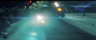 Illustration for article titled 61 Super 8 screengrabs unlock the clues in J.J. Abrams' new trailer